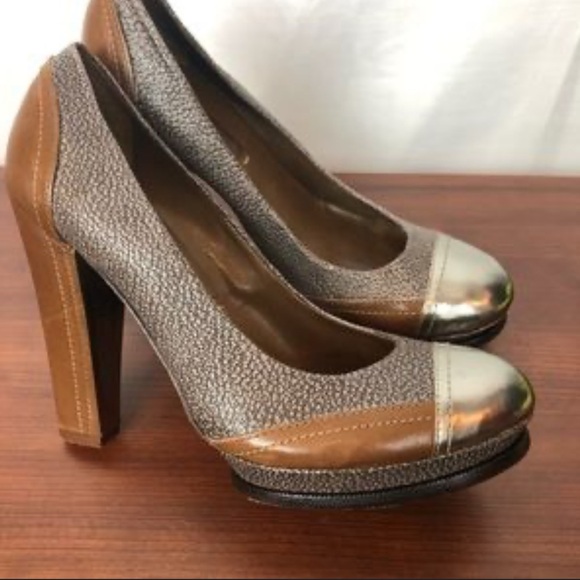 BCBG MAXAZRIA heels - Picture 6 of 8